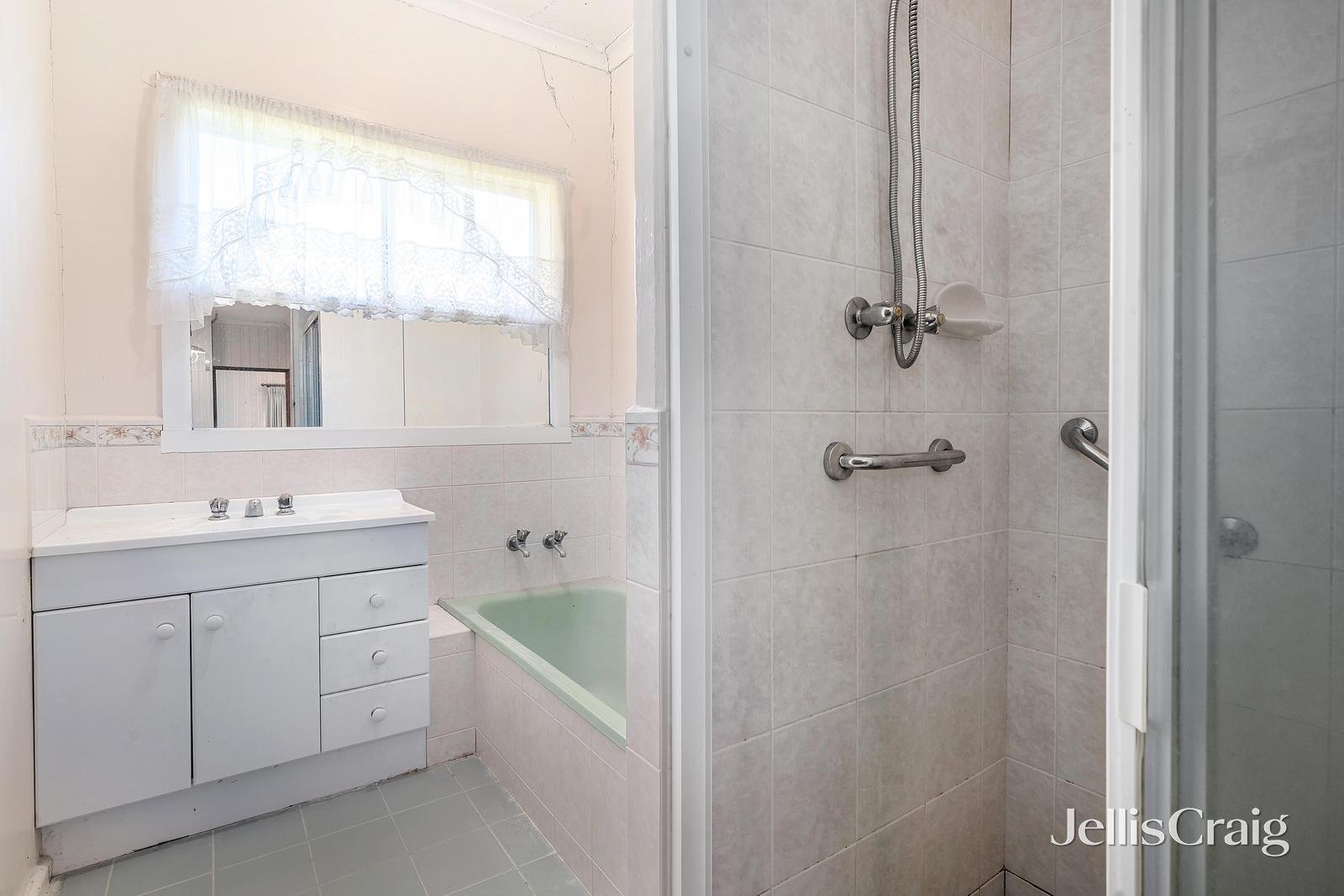 34 Morden Court, Nunawading image 4