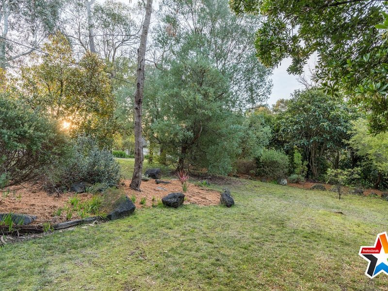 34 Mountain Drive, Mooroolbark image 19