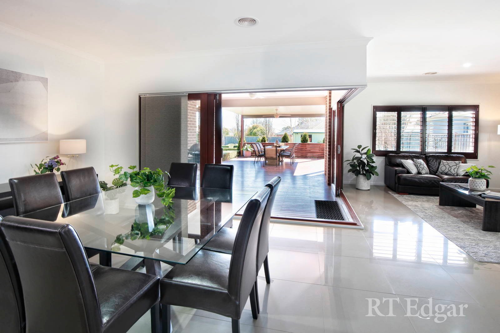 Property Gallery Thumbnail 3