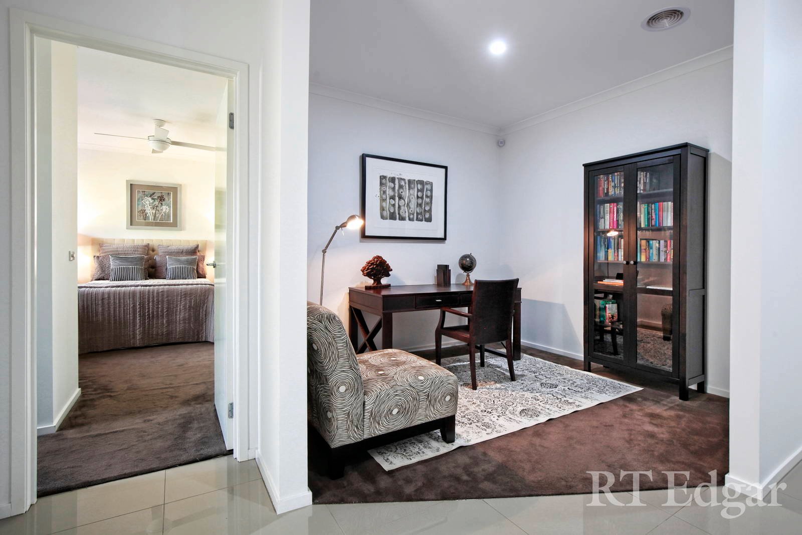 Property Gallery Thumbnail 6