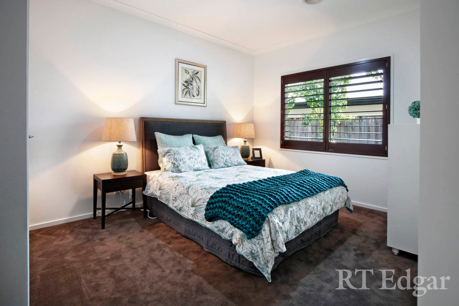 Property Gallery Thumbnail 9