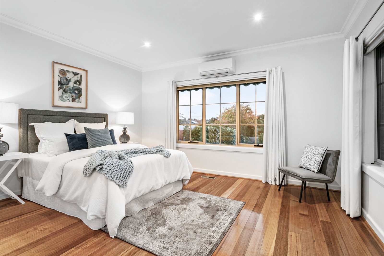 Property Gallery Thumbnail 6
