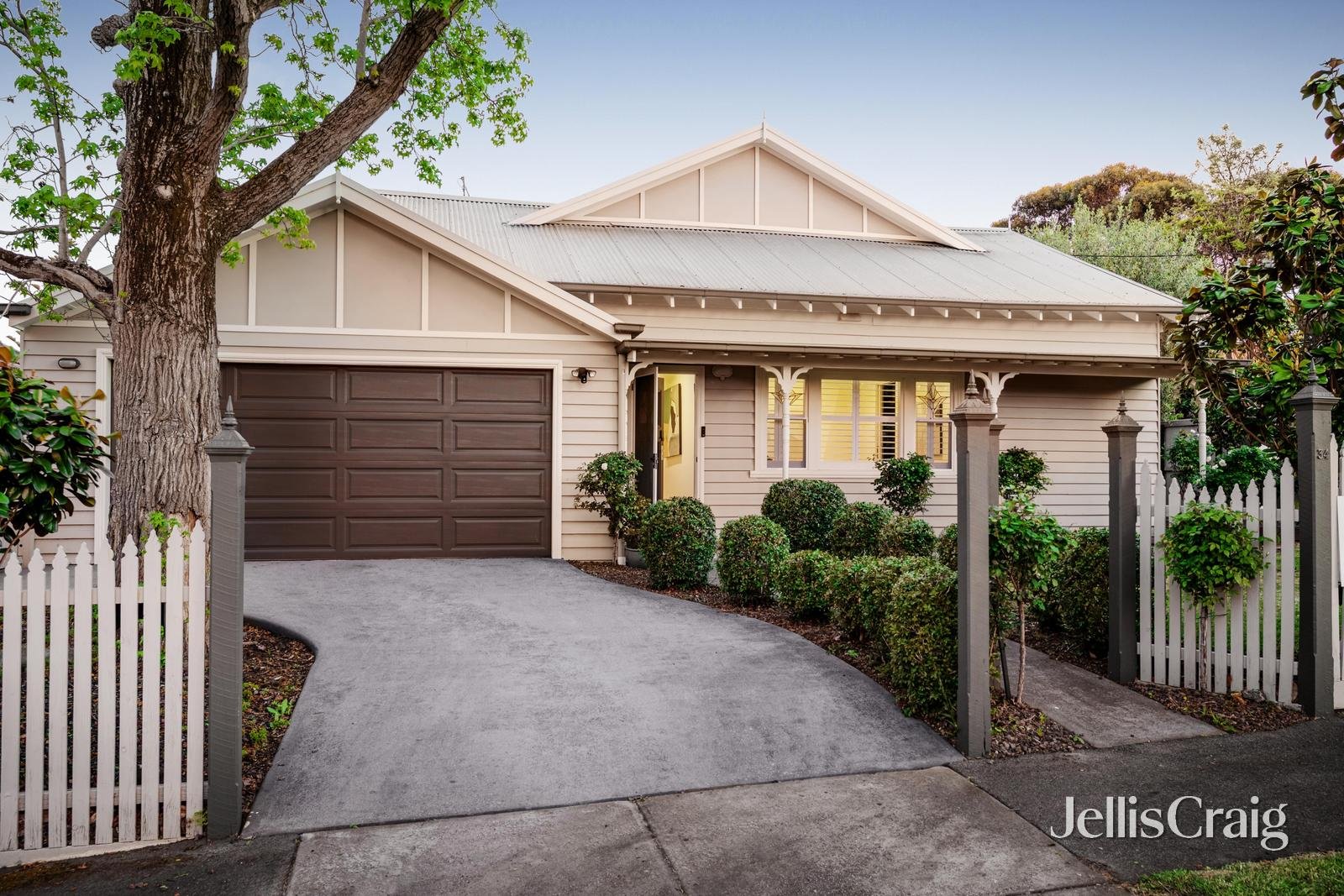 34 Power Street, Balwyn image 1