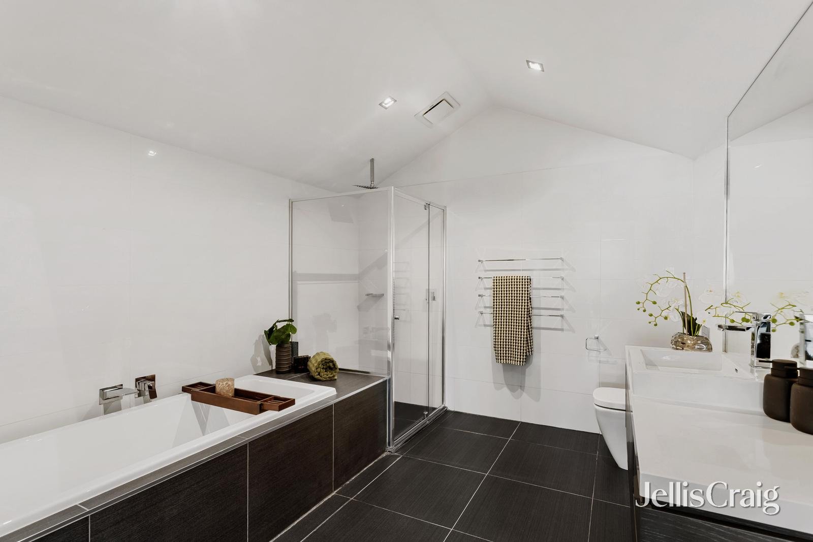 34 Power Street, Balwyn image 8
