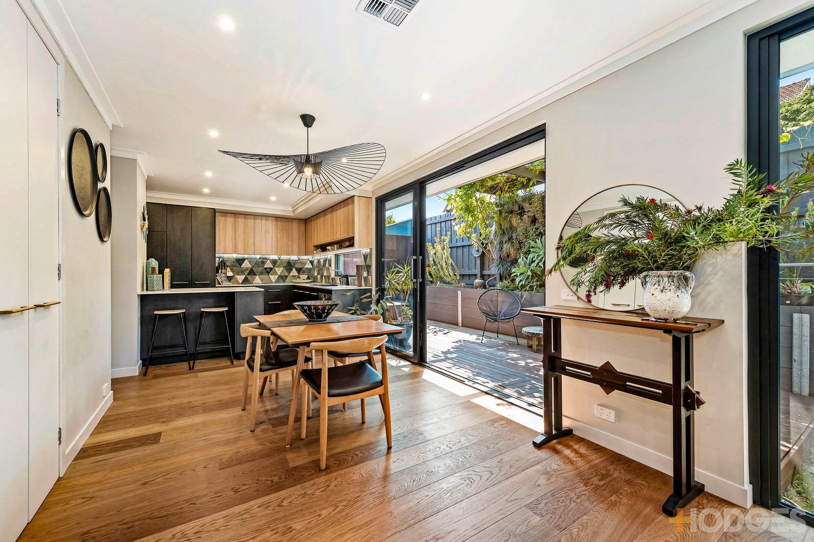 3 / 4 Raith Avenue Sandringham