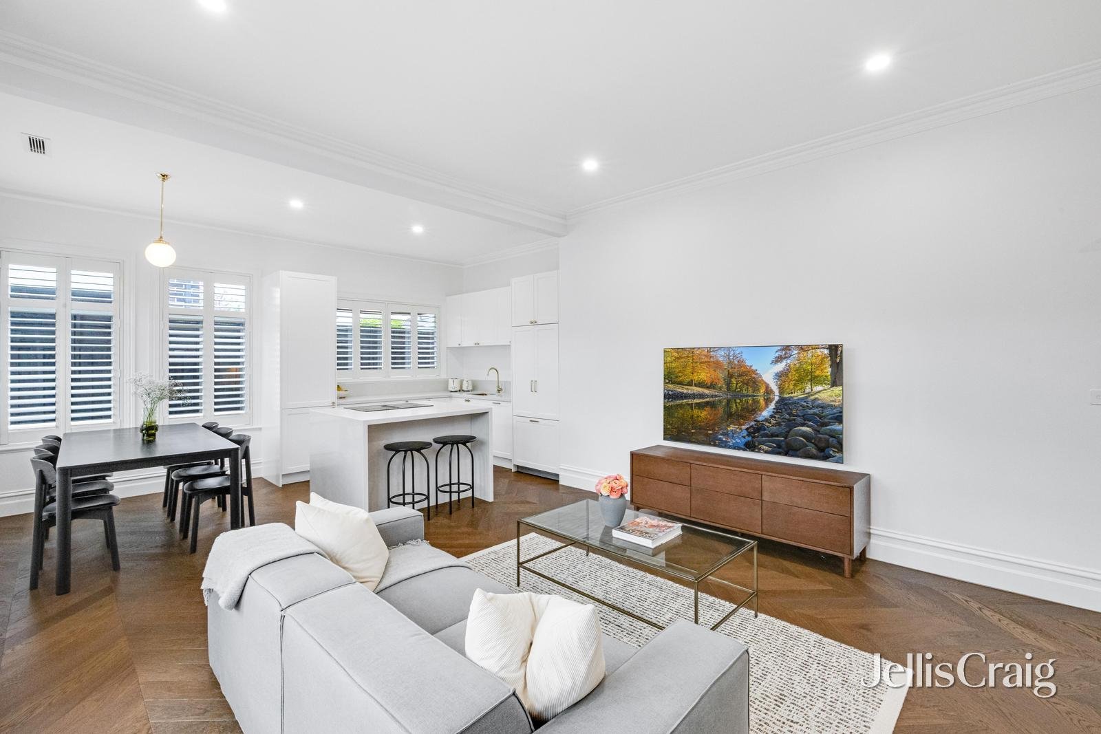 3/4 Repton Road, Malvern East image 3