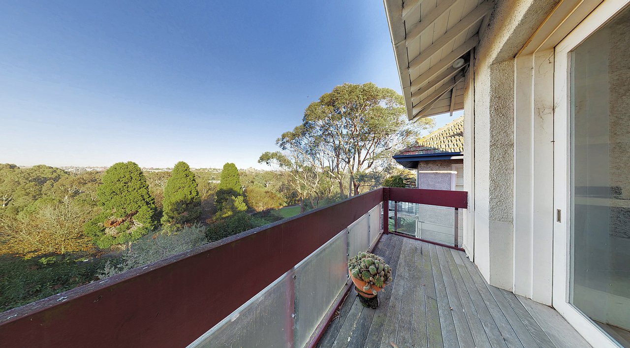 3/4 Riversdale Road, Hawthorn image 2