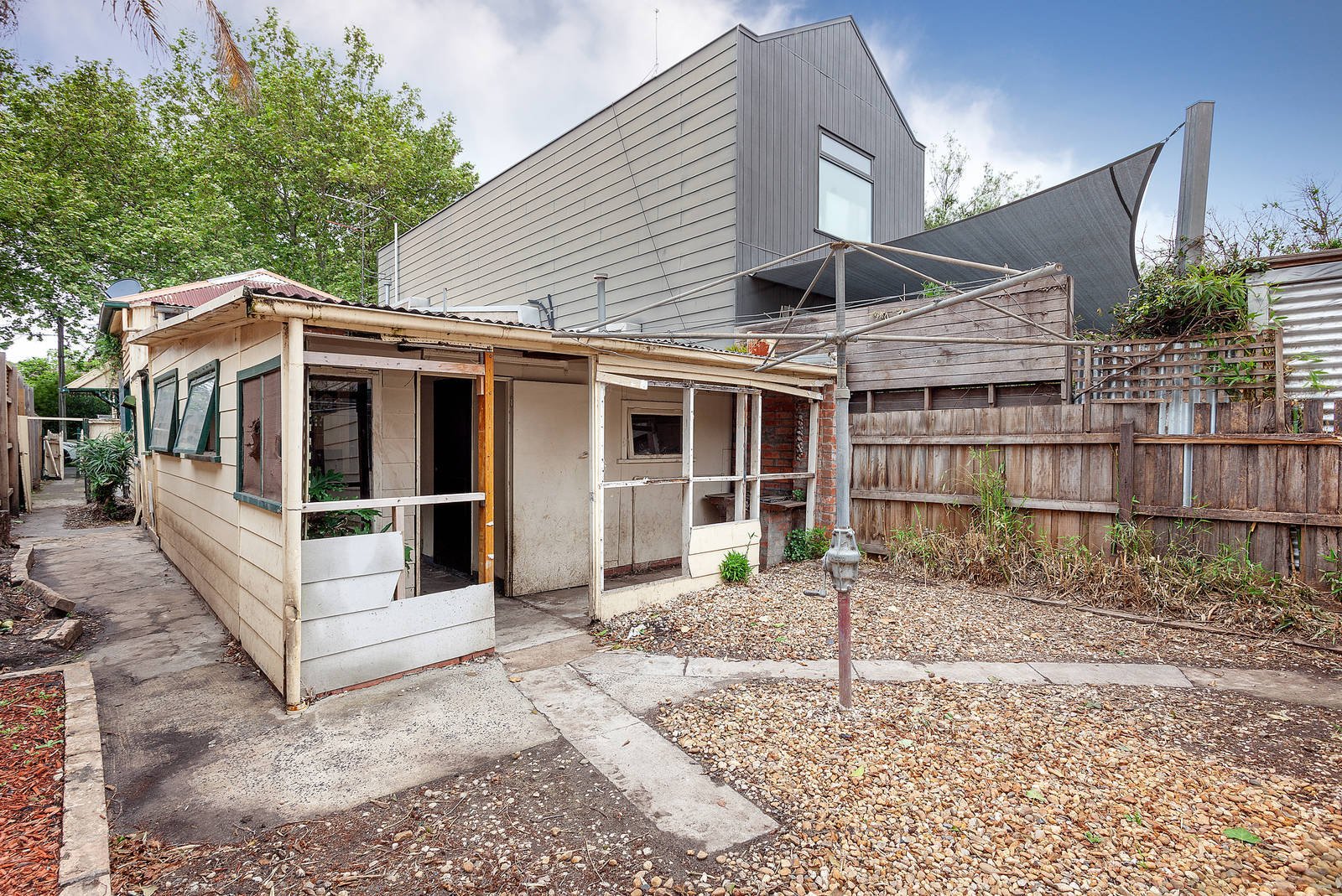 Property Gallery Thumbnail 2
