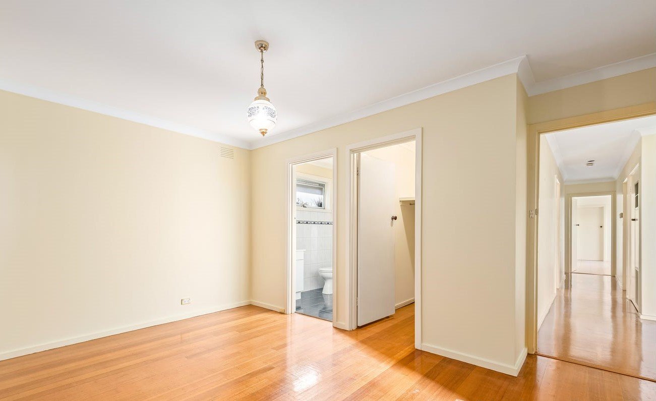 34 Rowan Street, Doncaster East image 5