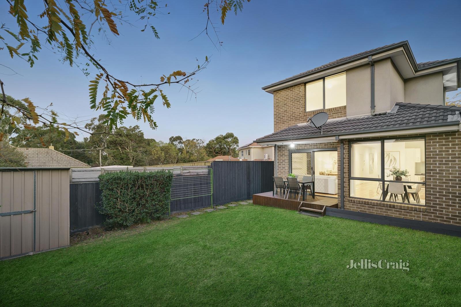34 Seaview Crescent, Mulgrave image 11