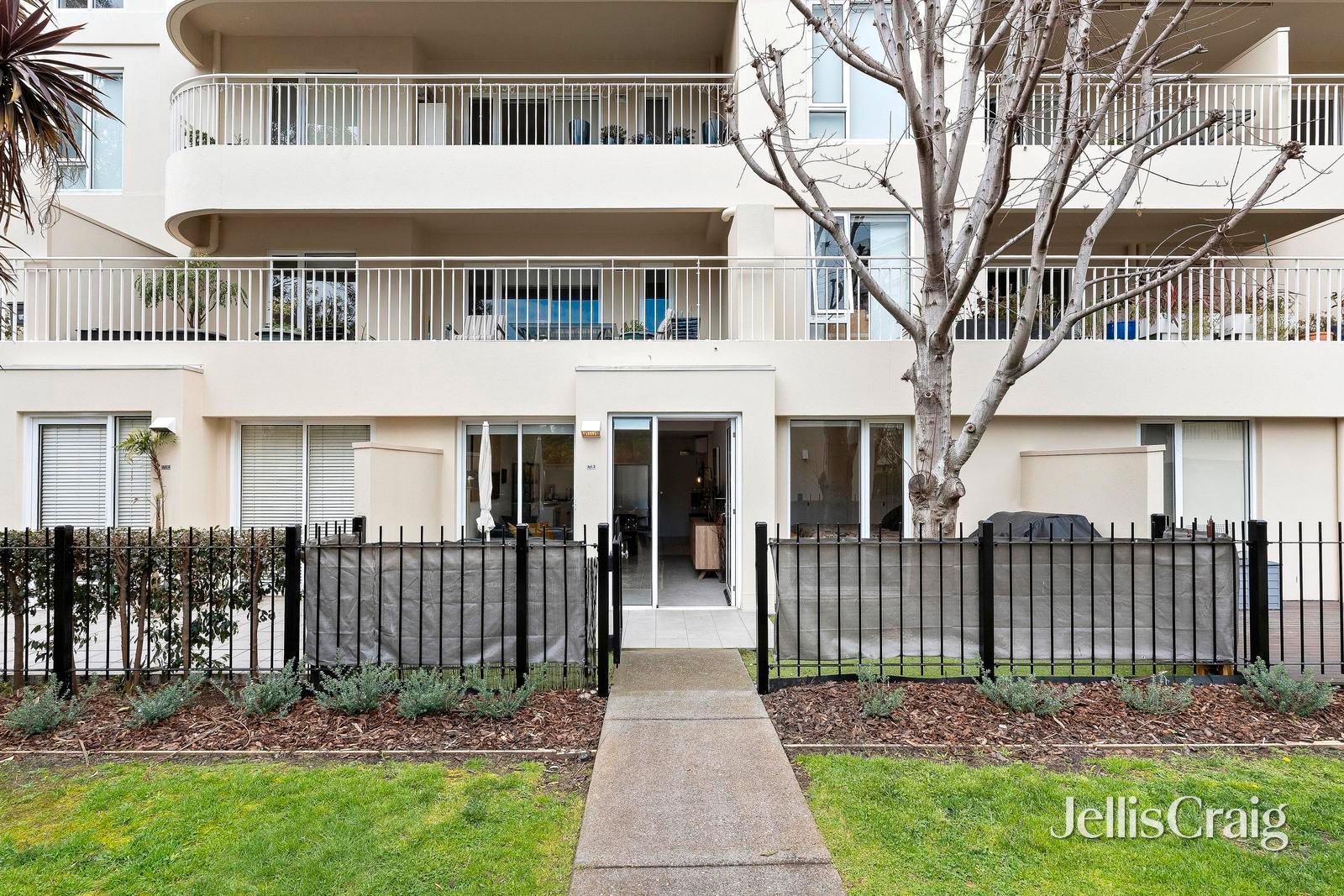 3/4 Seisman Place, Port&nbsp;Melbourne image 3