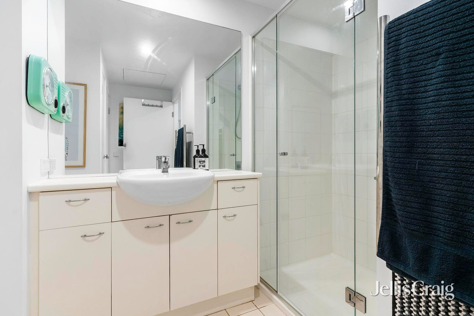 3/4 Seisman Place, Port&nbsp;Melbourne image 9