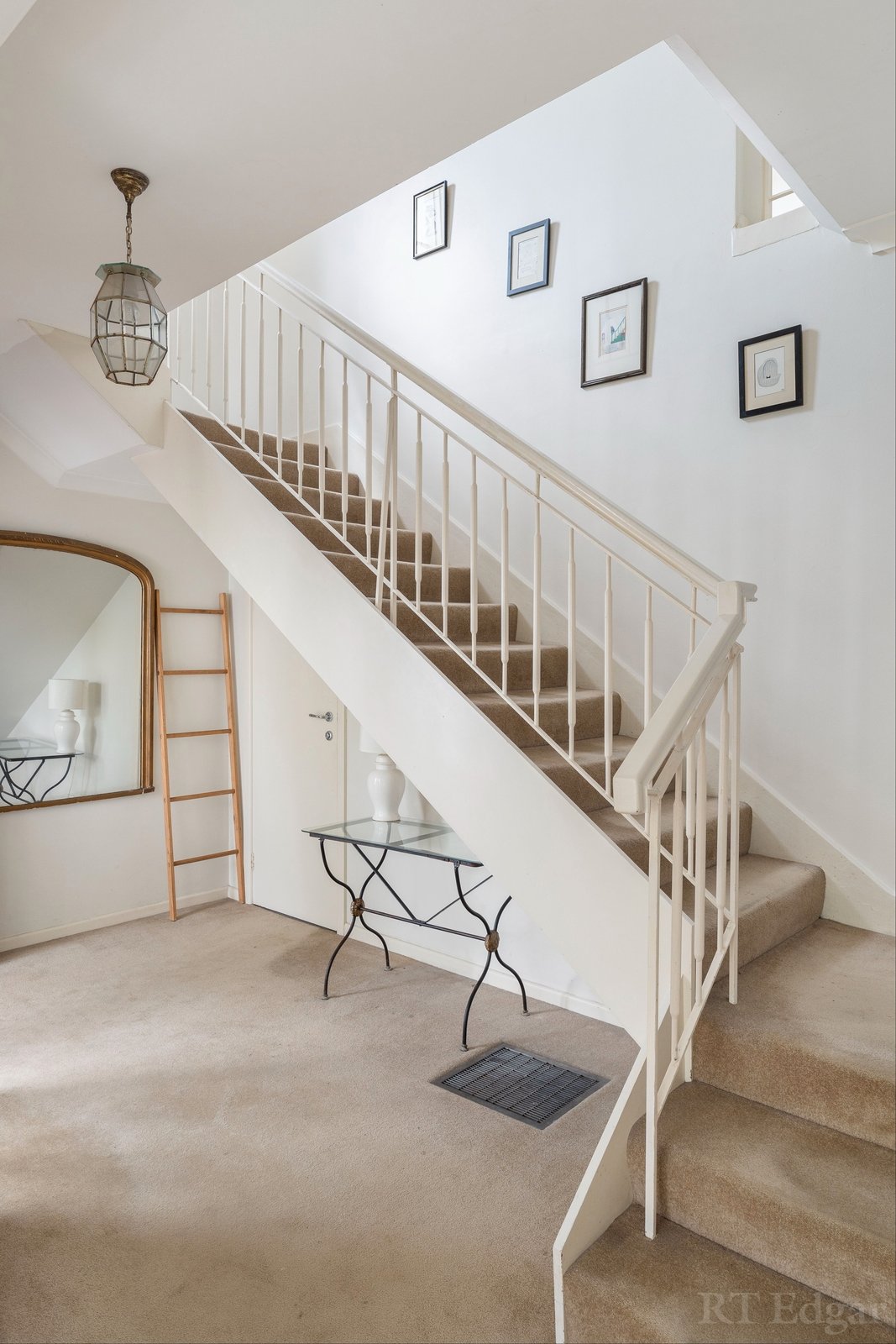 Property Gallery Thumbnail 10