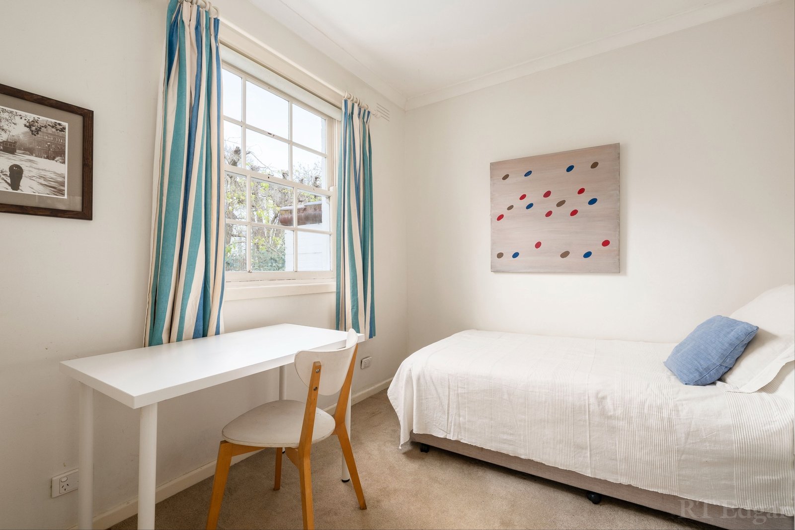 Property Gallery Thumbnail 14