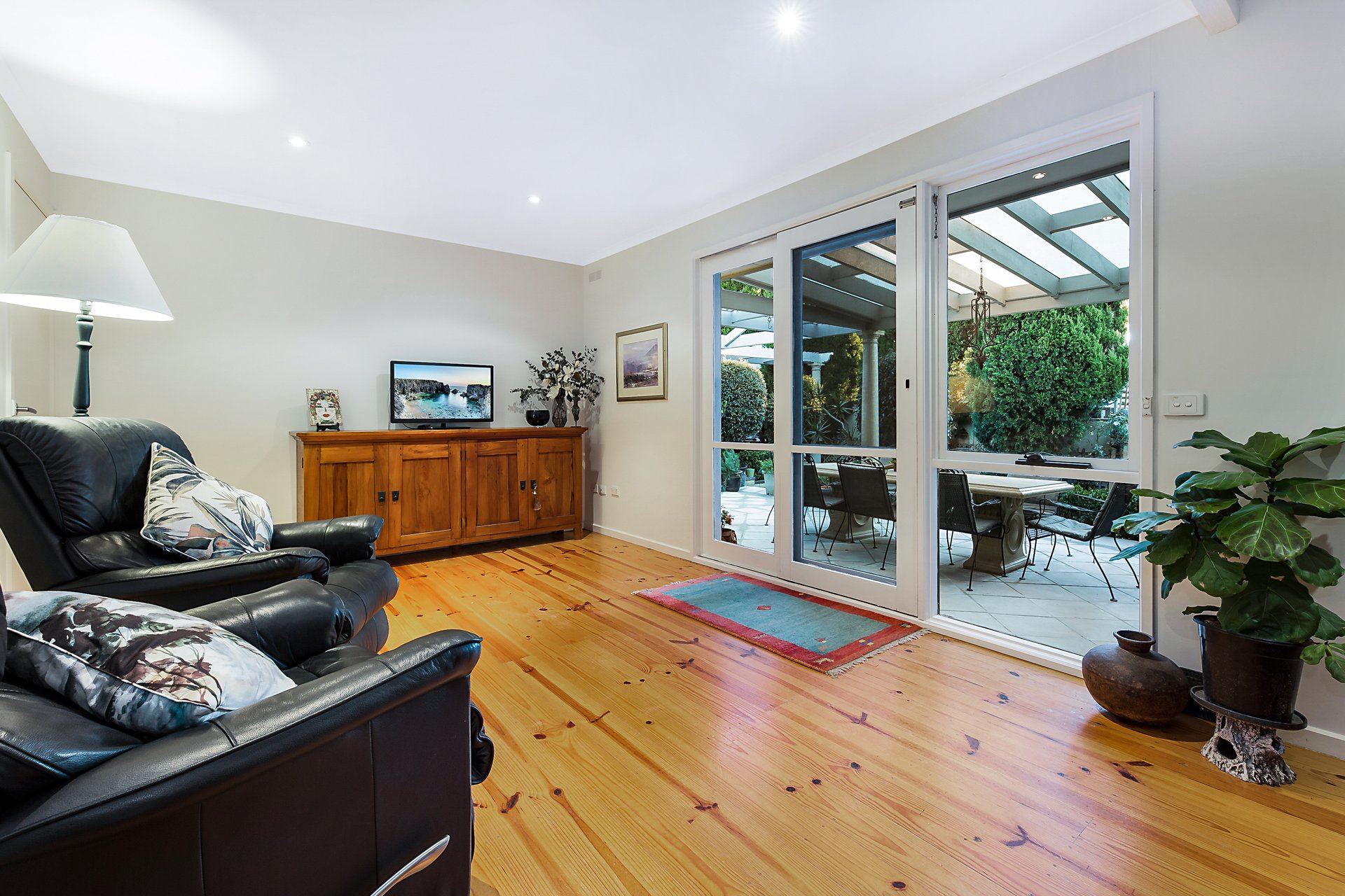 34 Shepherd Road, Glen Waverley image 6