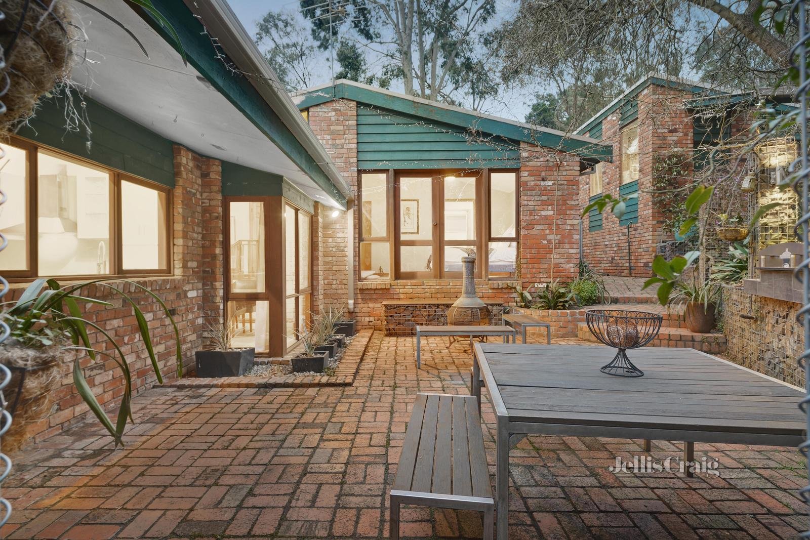 34 Sherbrooke Street, Eltham North image 16