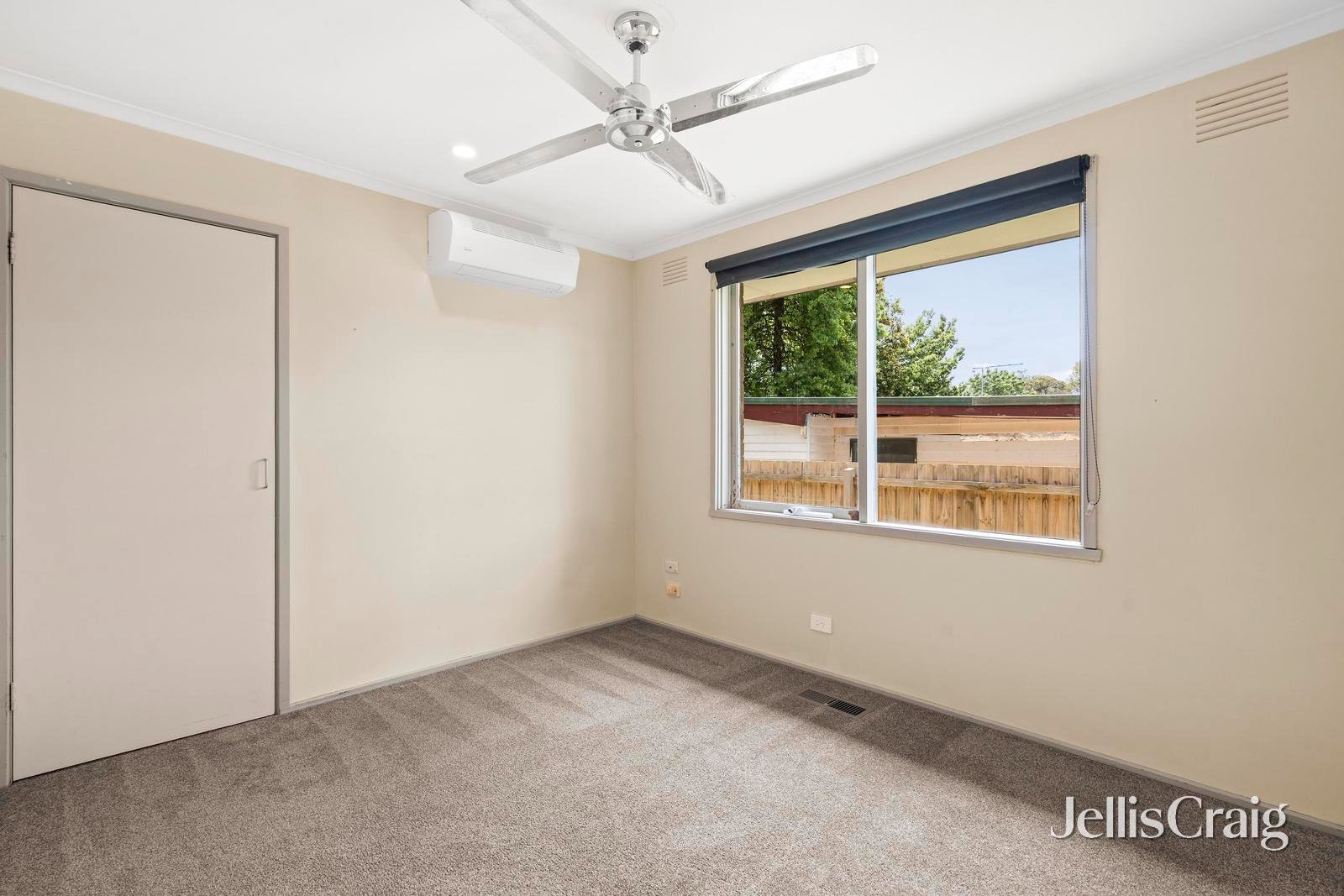 34 Sherlock Road, Croydon image 5