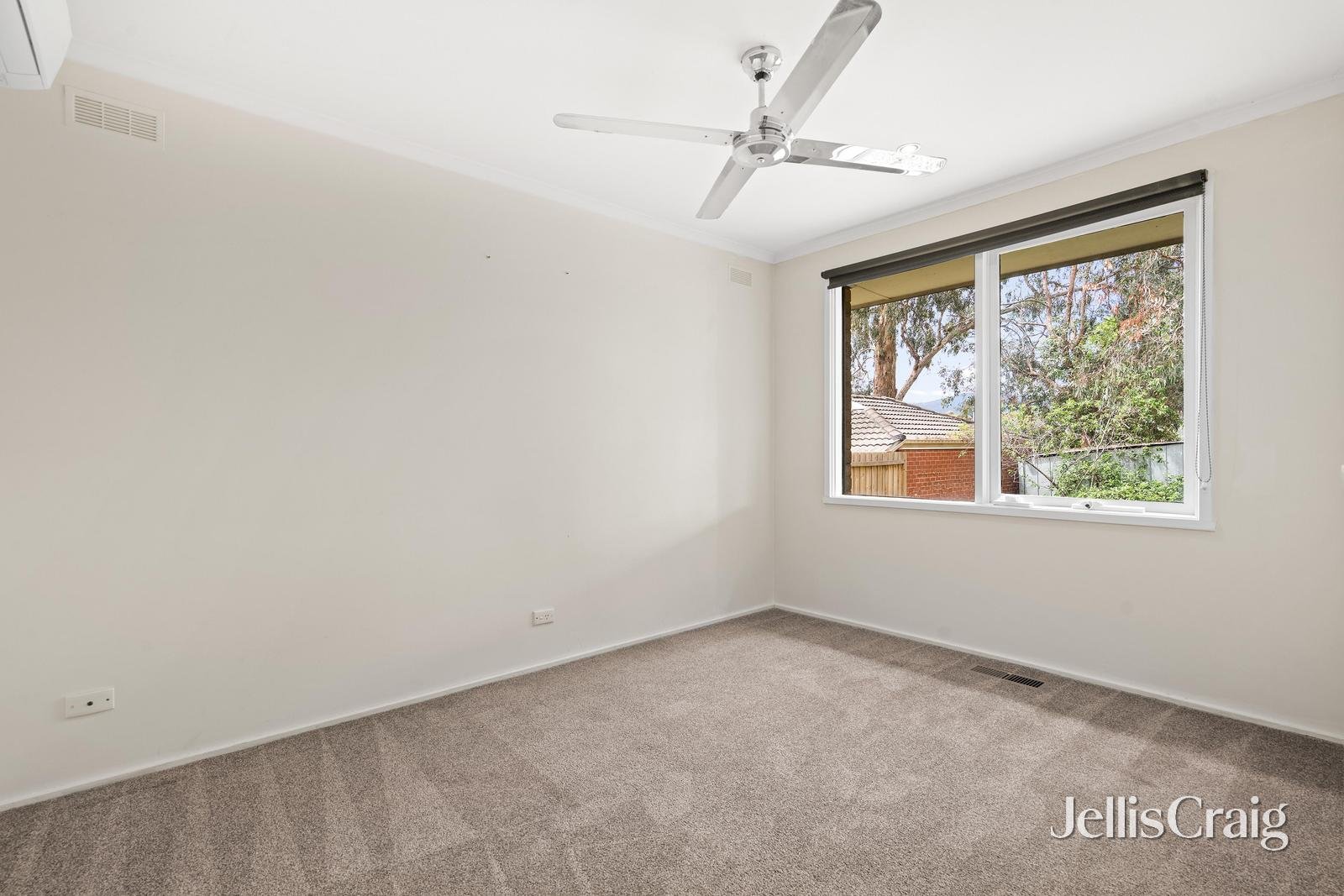 34 Sherlock Road, Croydon image 6