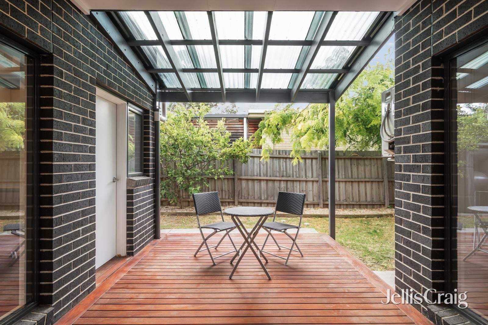 34 Southern Road, Mentone image 8