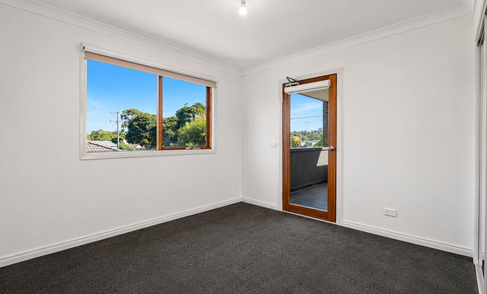 3/4 Springfield Avenue, Croydon image 4