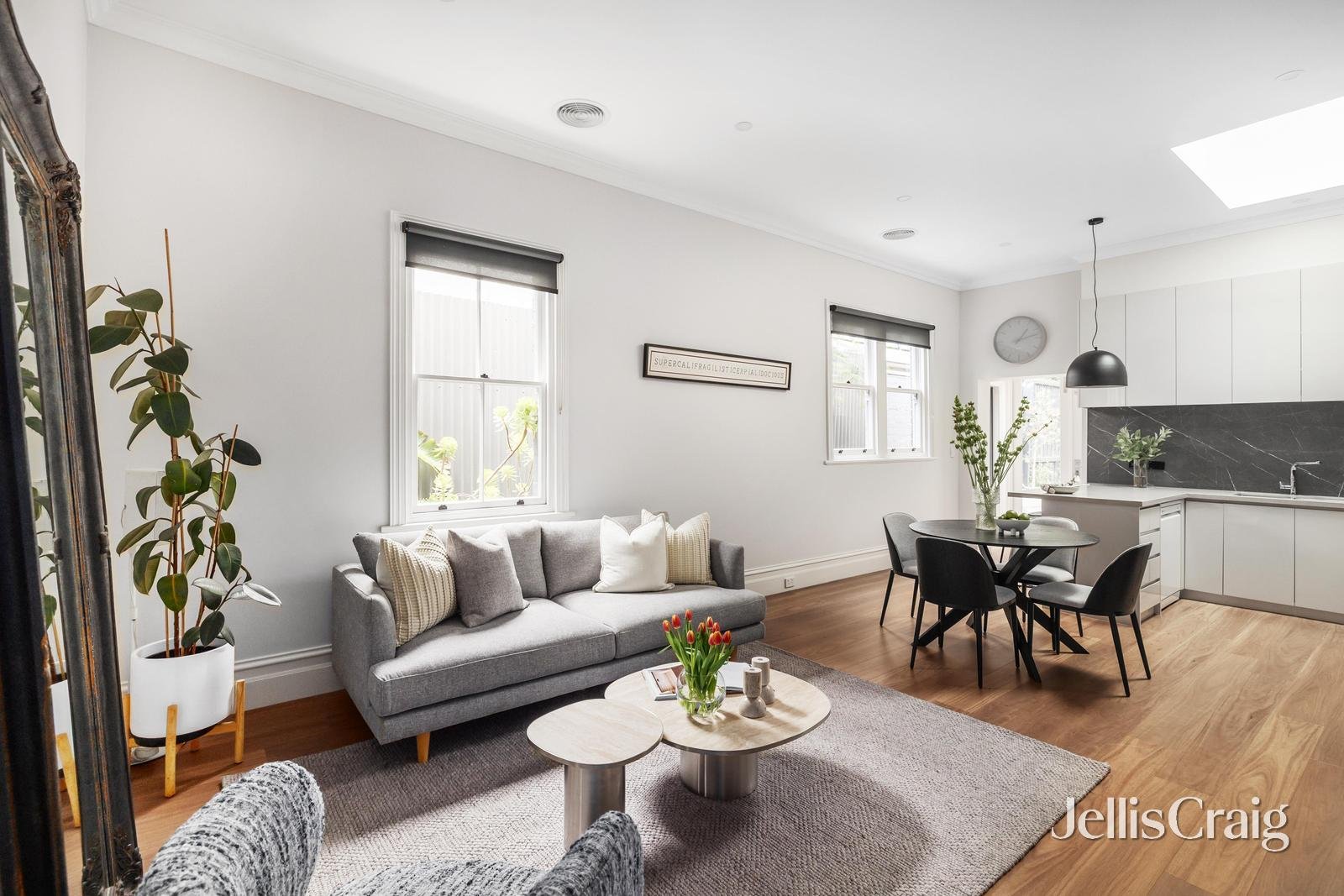 34 Studley Street, Abbotsford image 2