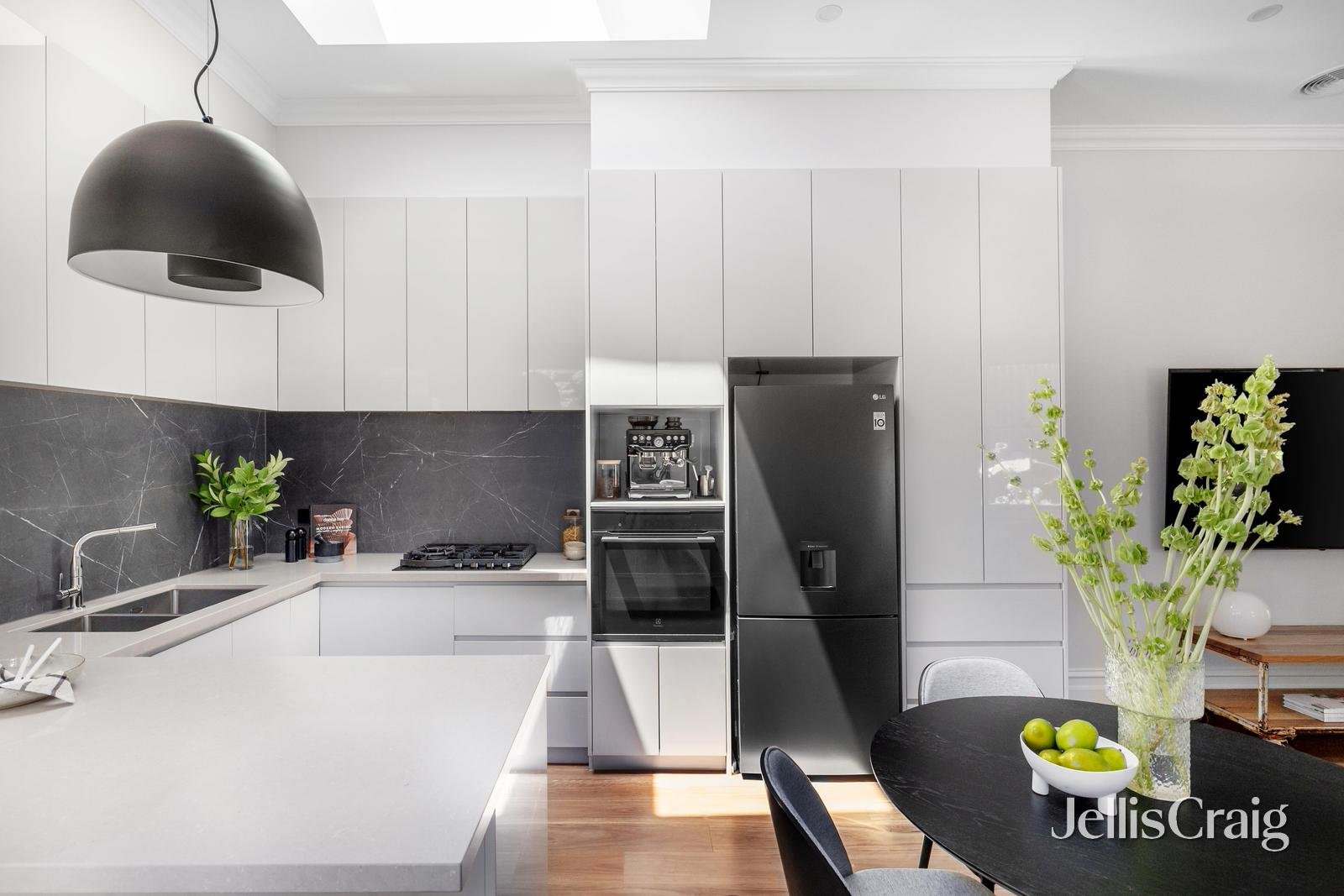 34 Studley Street, Abbotsford image 4