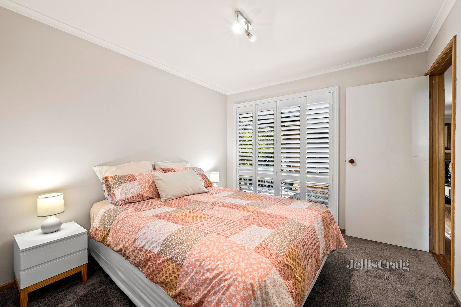 34 Summerhill Park Drive, Mooroolbark image 9