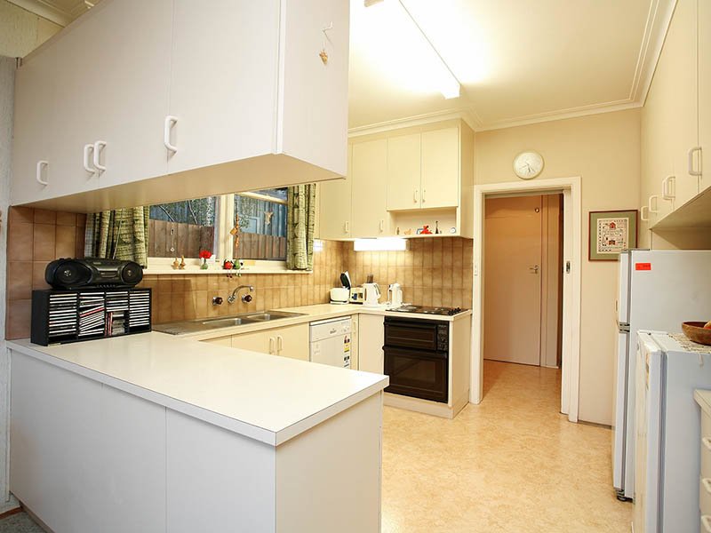 34 Tagell Road, Heathmont image 6
