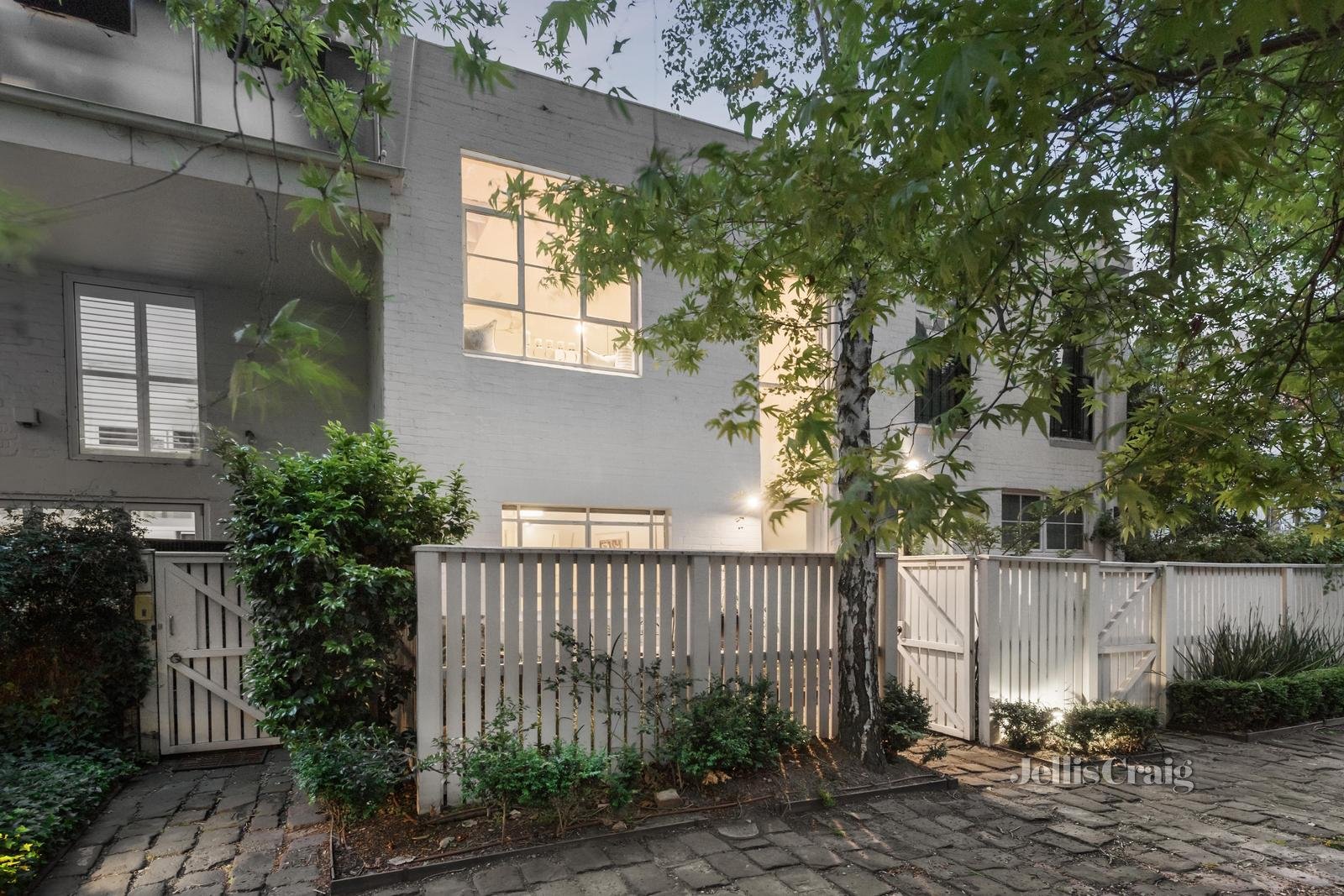 3/4 Tullo Place, Richmond image 1