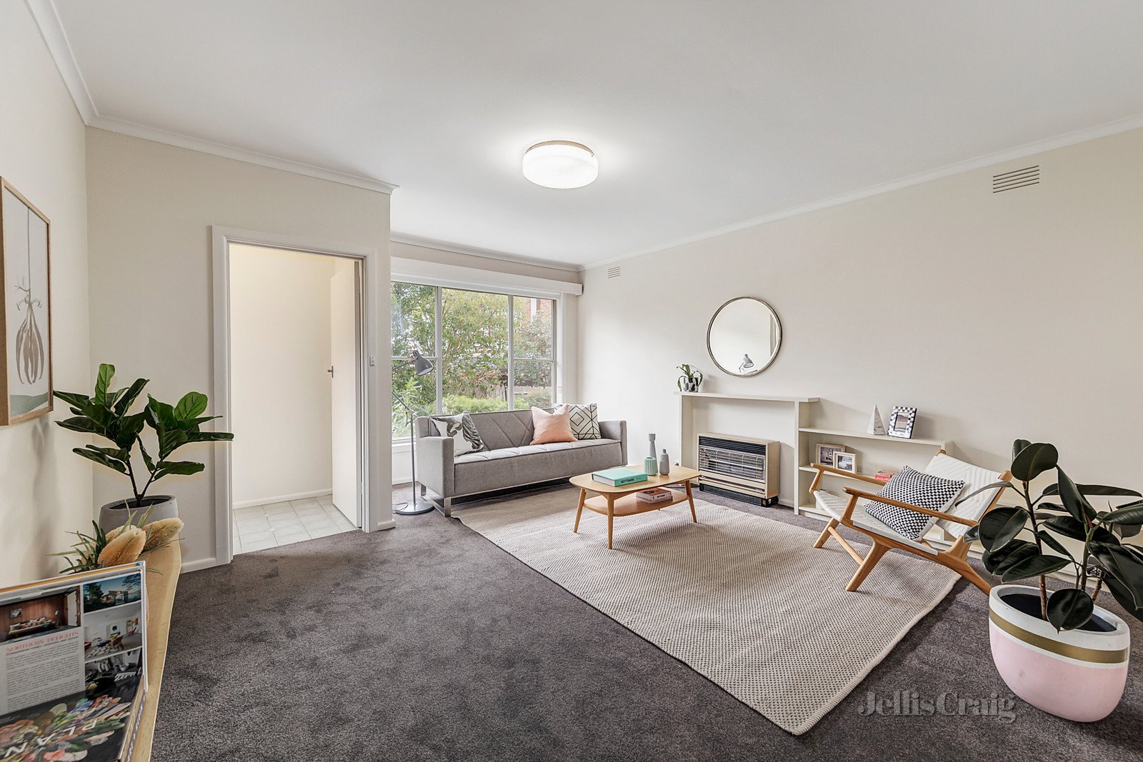 3/4 Westminster Street, Balwyn image 1