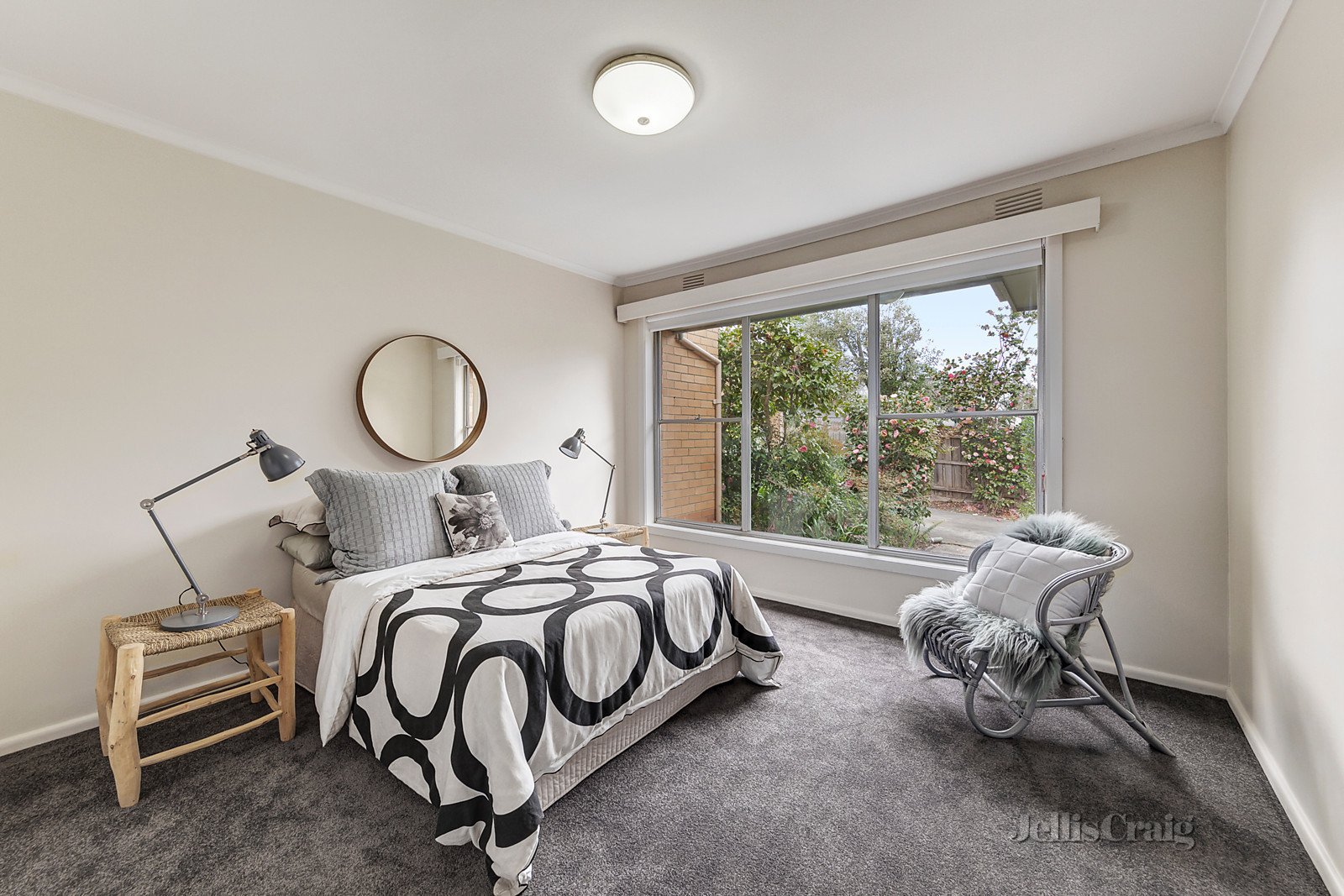 3/4 Westminster Street, Balwyn image 5