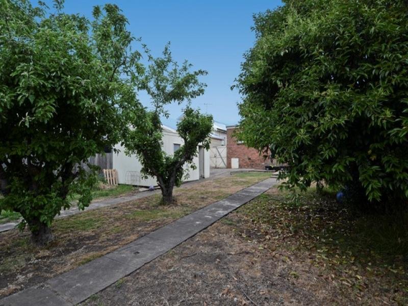 34 William Street, Newtown image 8