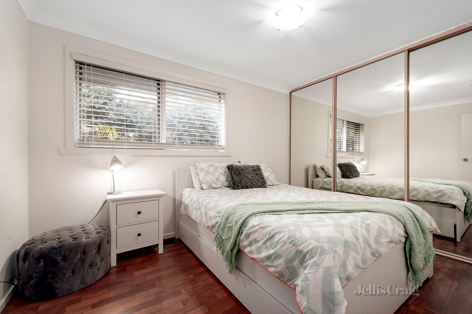 34 Windermere Drive, Ferntree Gully image 7