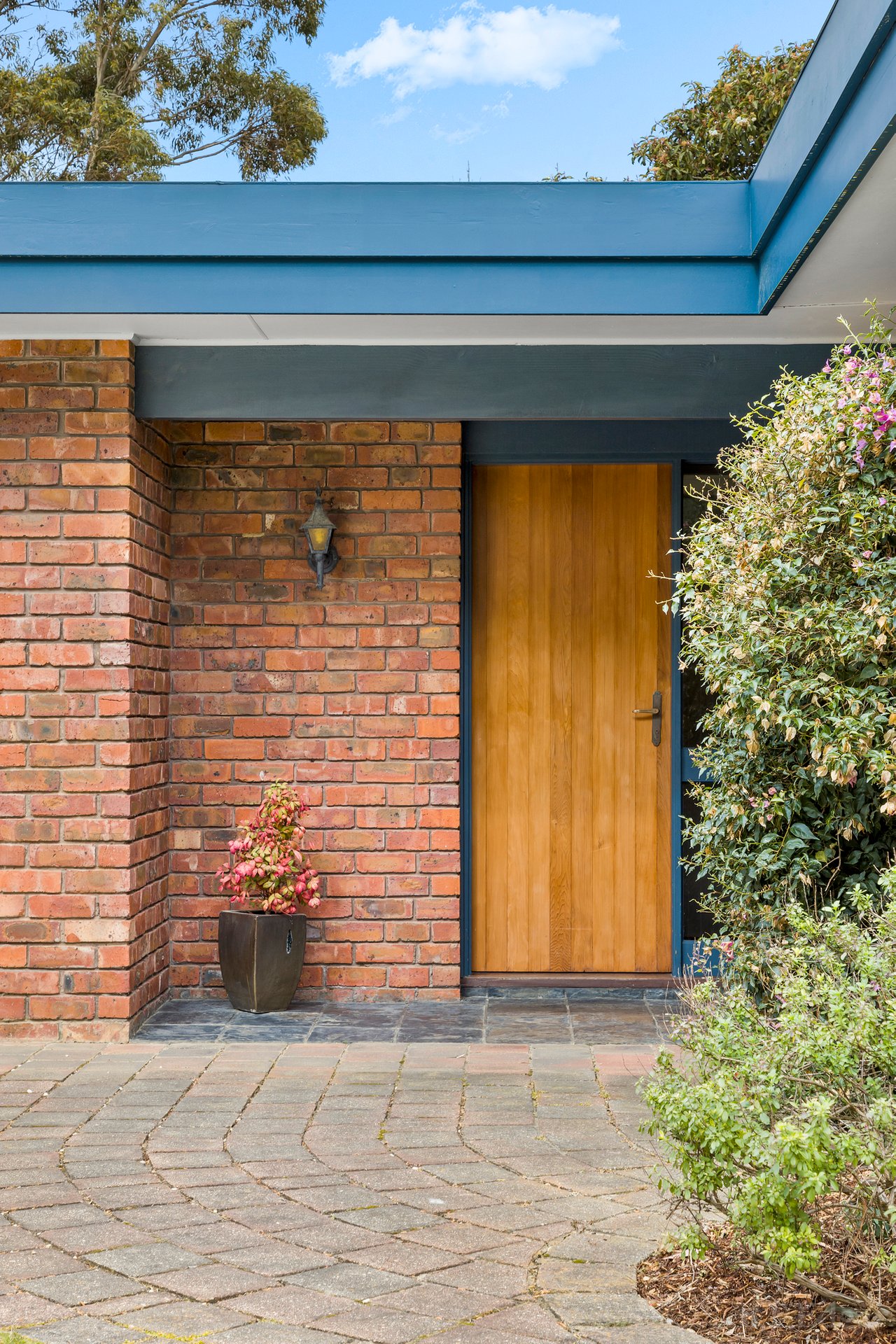 Property Gallery Thumbnail 7