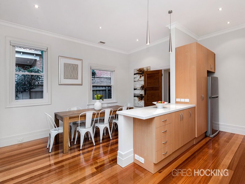 34 York Street, St Kilda West image 3