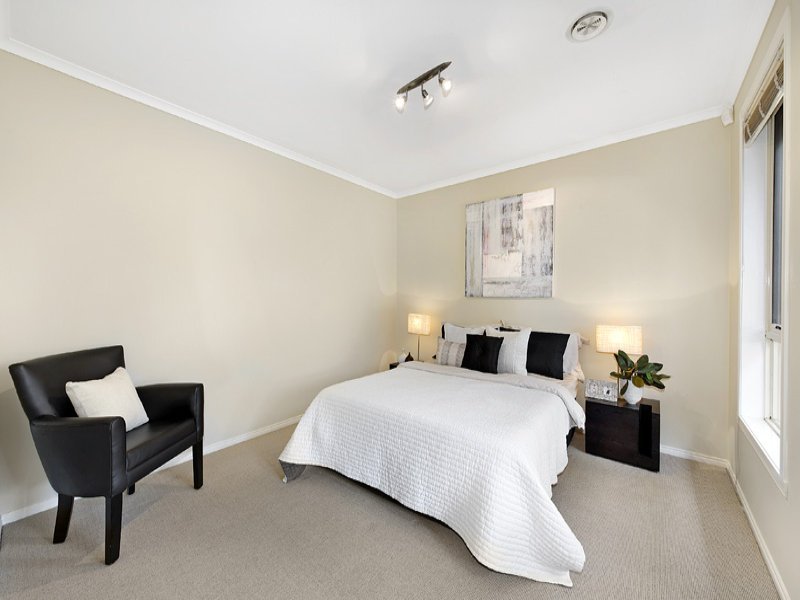 3/40 Bradley Street, Newport image 5