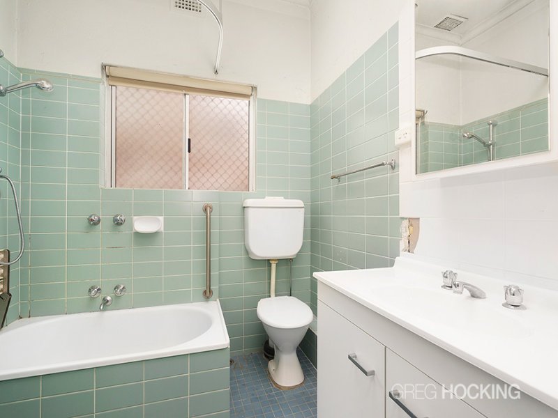 340 Howe Parade, Port Melbourne image 8