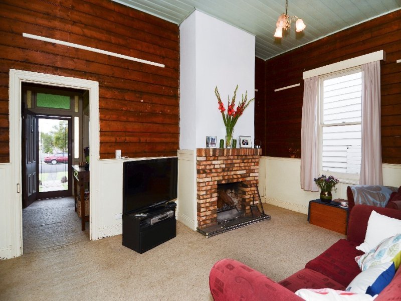 340 Myers Street, East Geelong image 2
