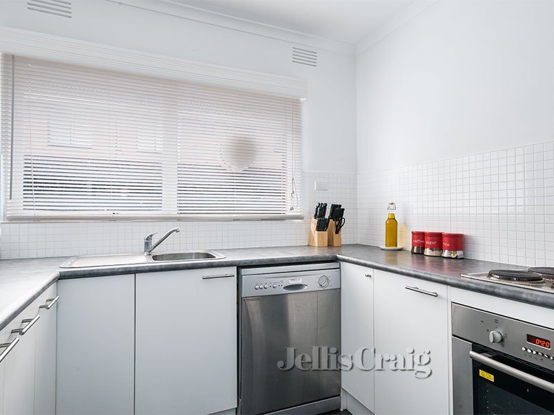 3/40 Victoria Street, Williamstown image 3