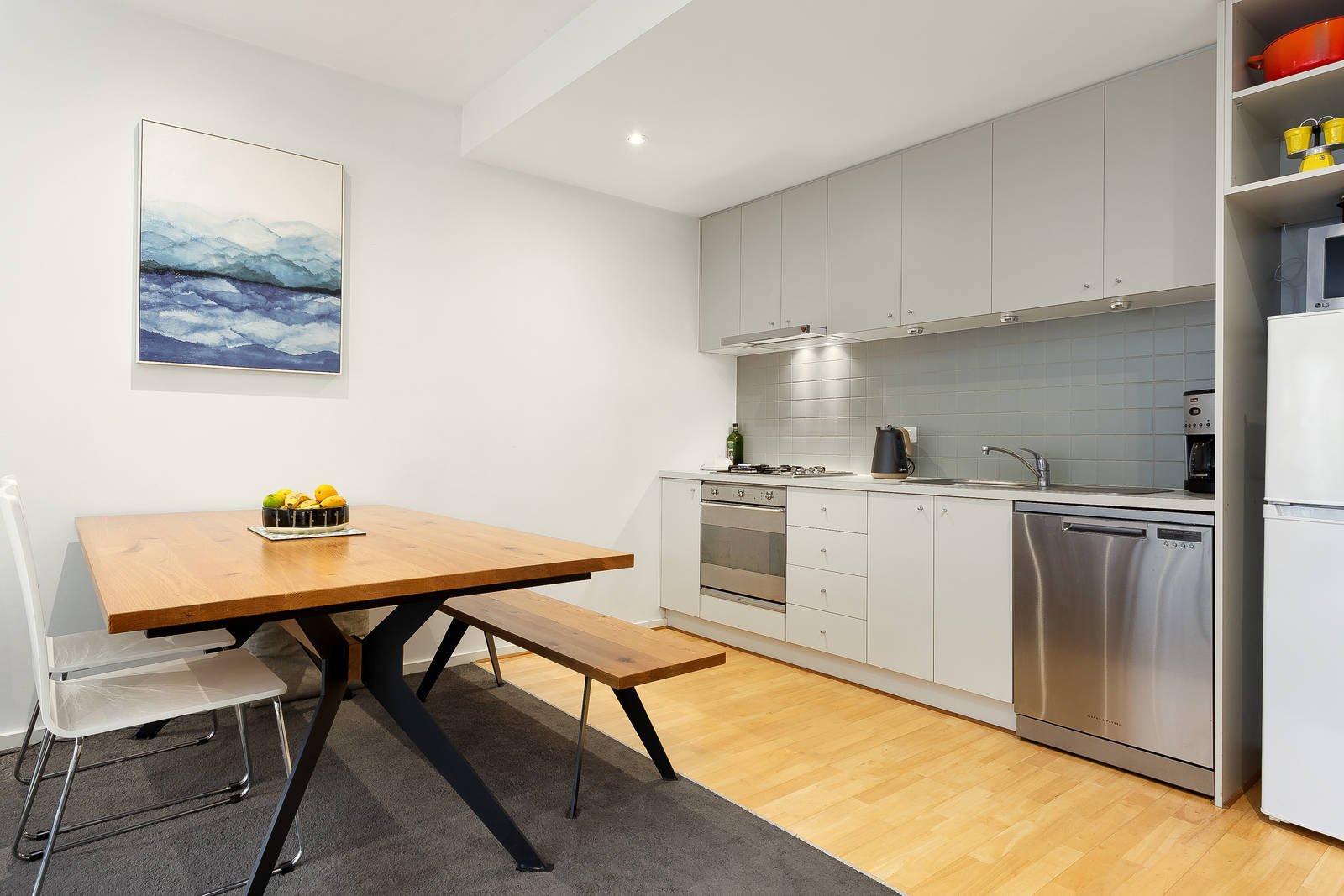 Property Gallery Thumbnail 3