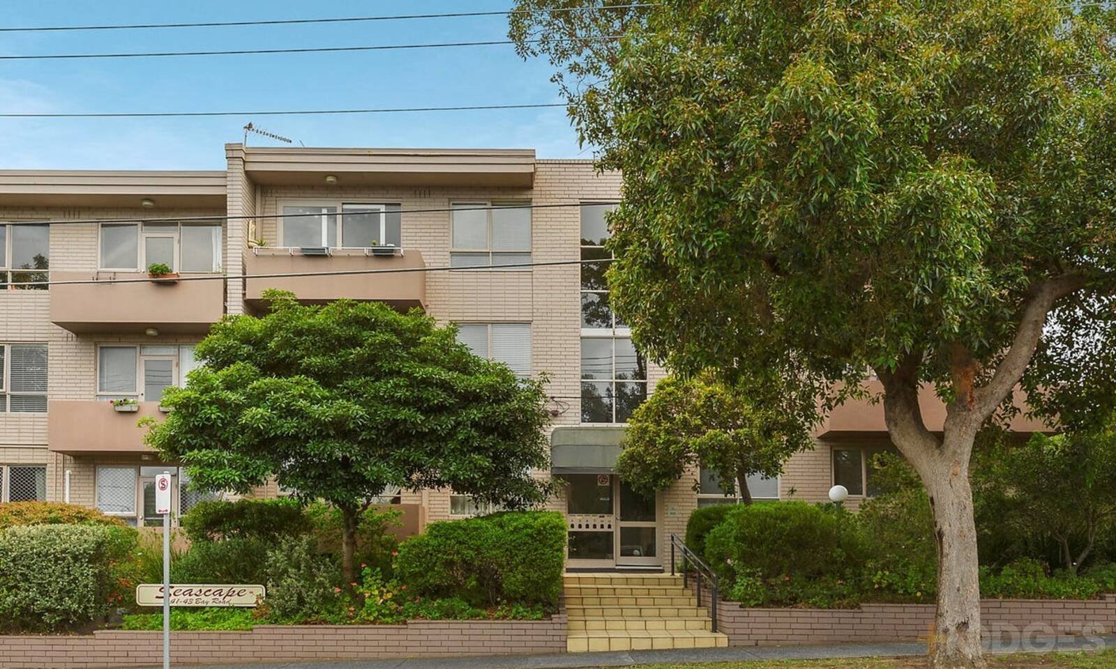 3 / 41 Bay Road Sandringham