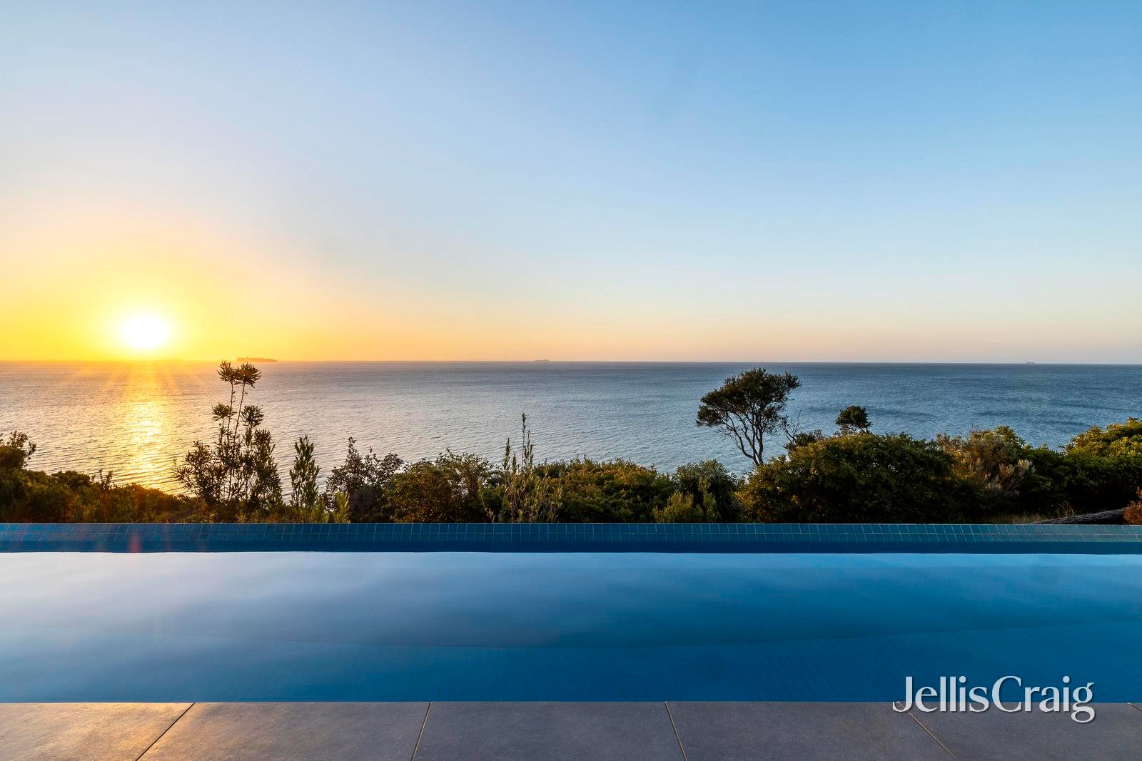 341 Esplanade, Mount&nbsp;Martha image 1