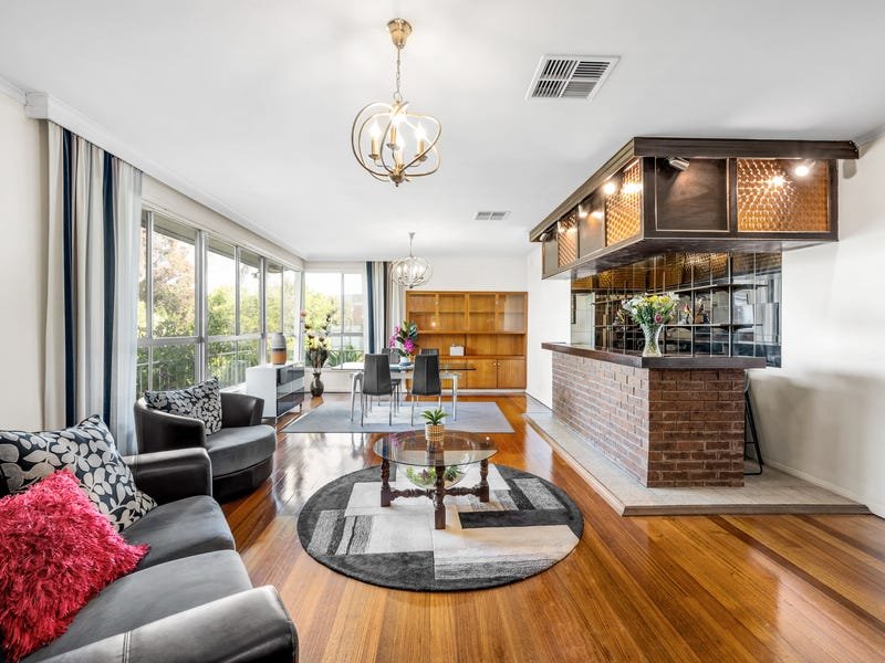 Property Gallery Thumbnail 3