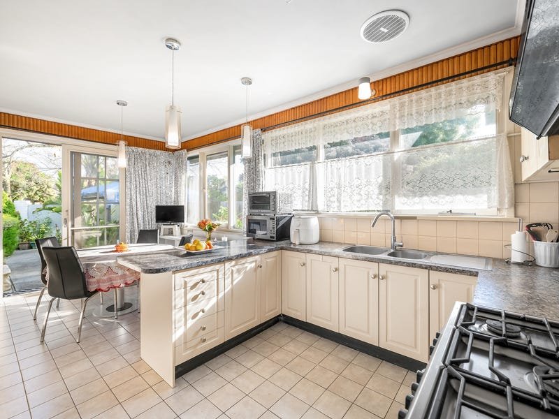 Property Gallery Thumbnail 5