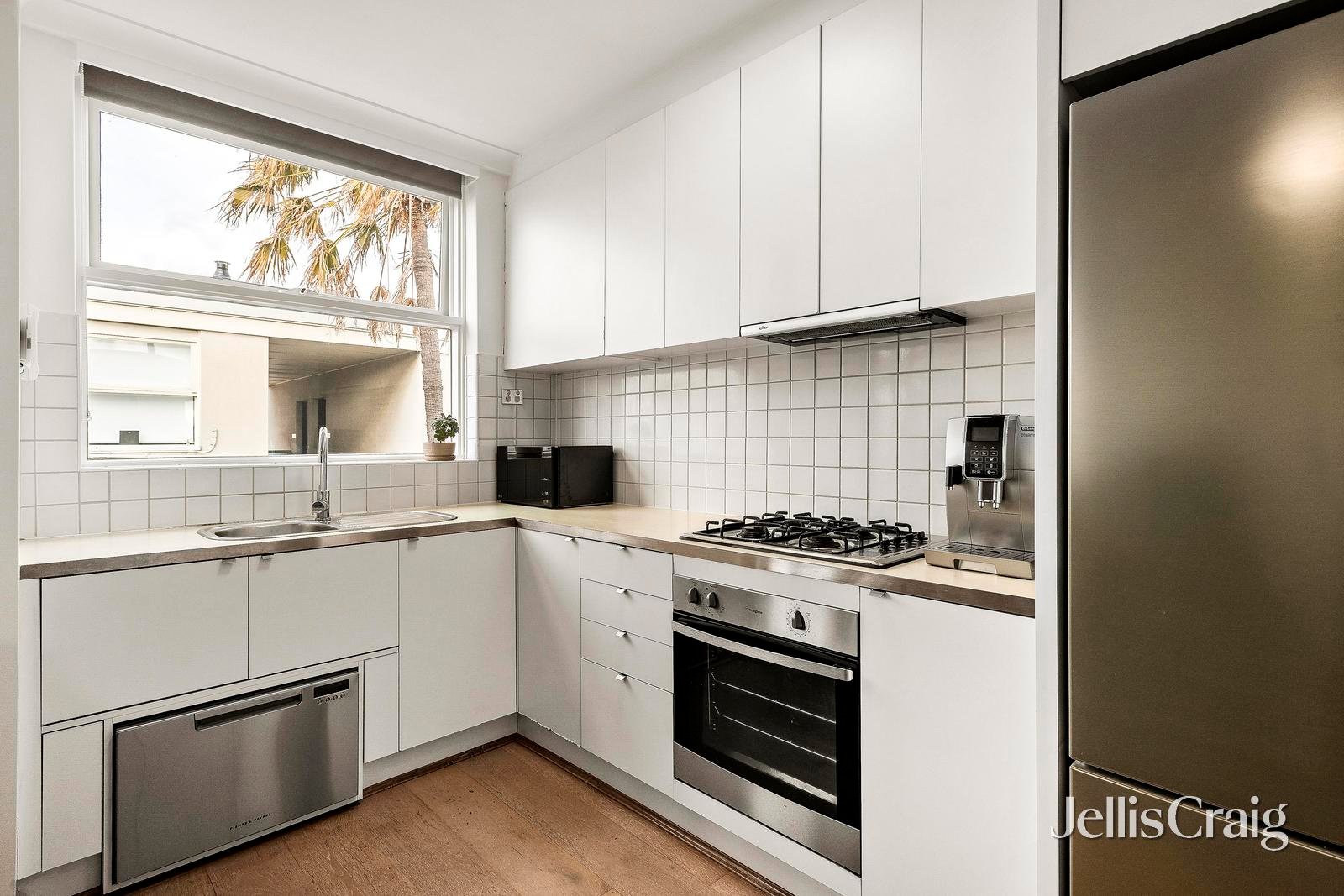 34/105 Park Street, St&nbsp;Kilda&nbsp;West image 4