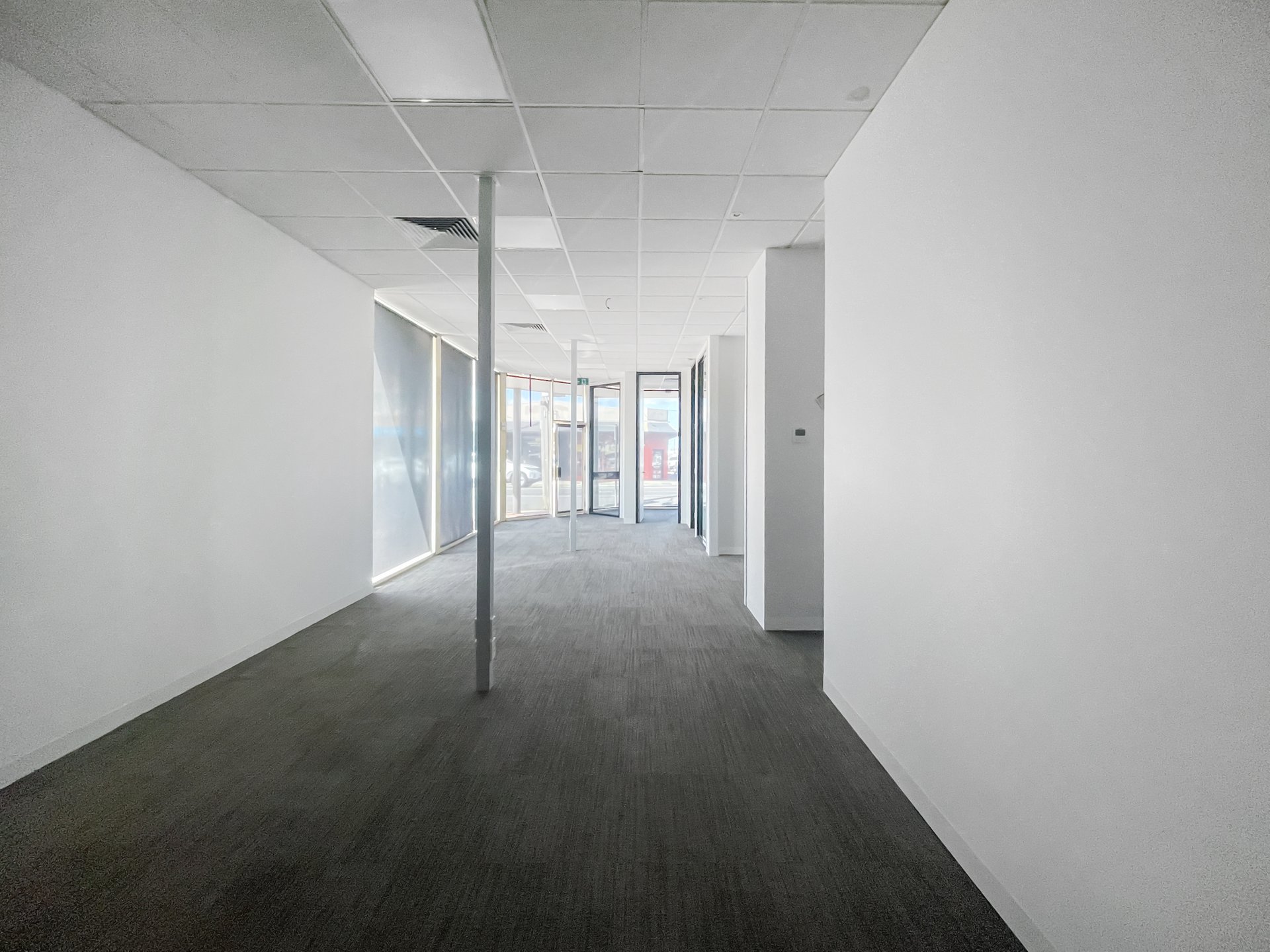 3&4/127 Shannon Avenue Avenue, Manifold&nbsp;Heights image 4