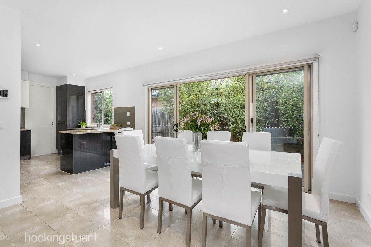 3/42 Bundoran Parade, Mont Albert North image 4