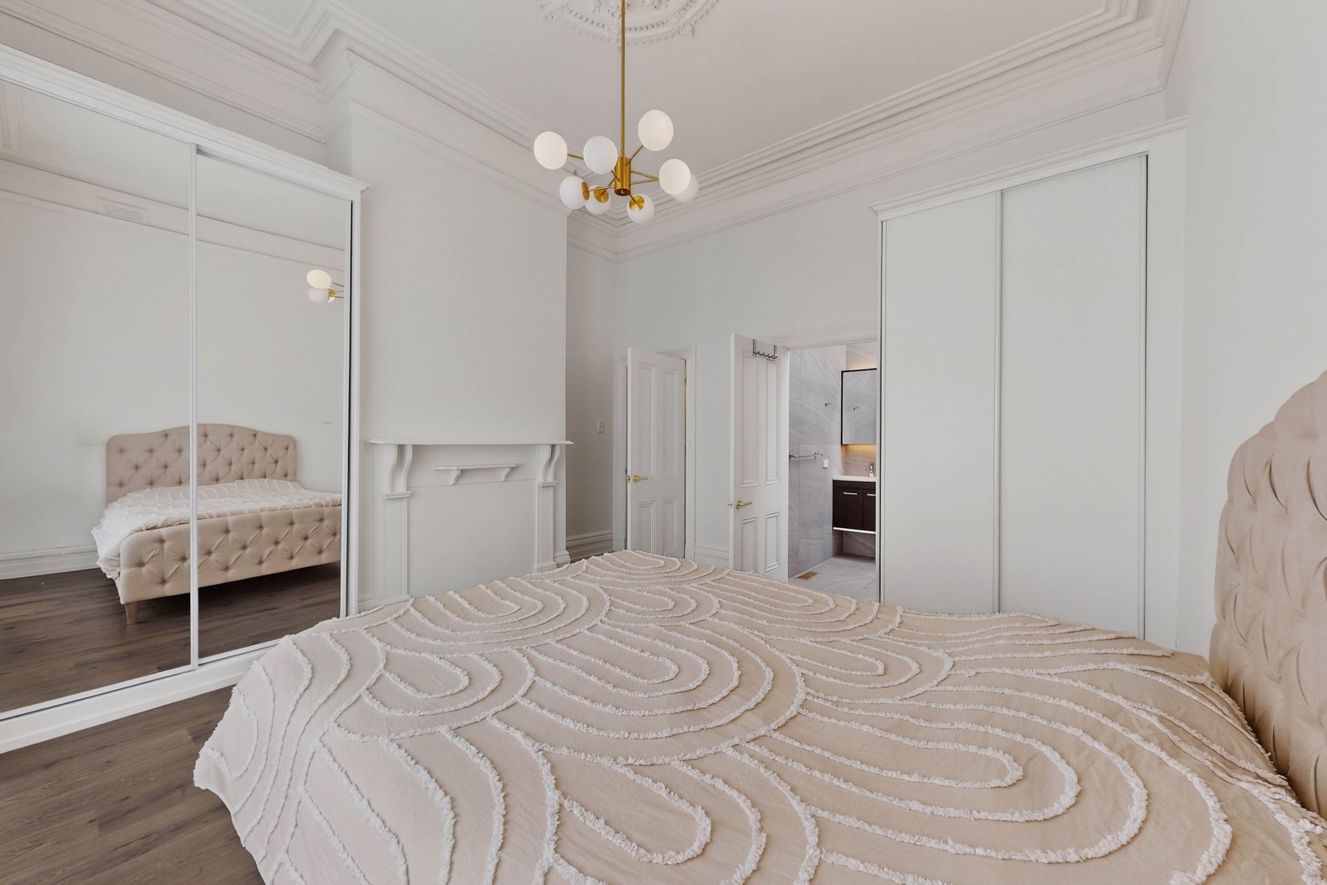 342 Canterbury Road, Surrey Hills image 8