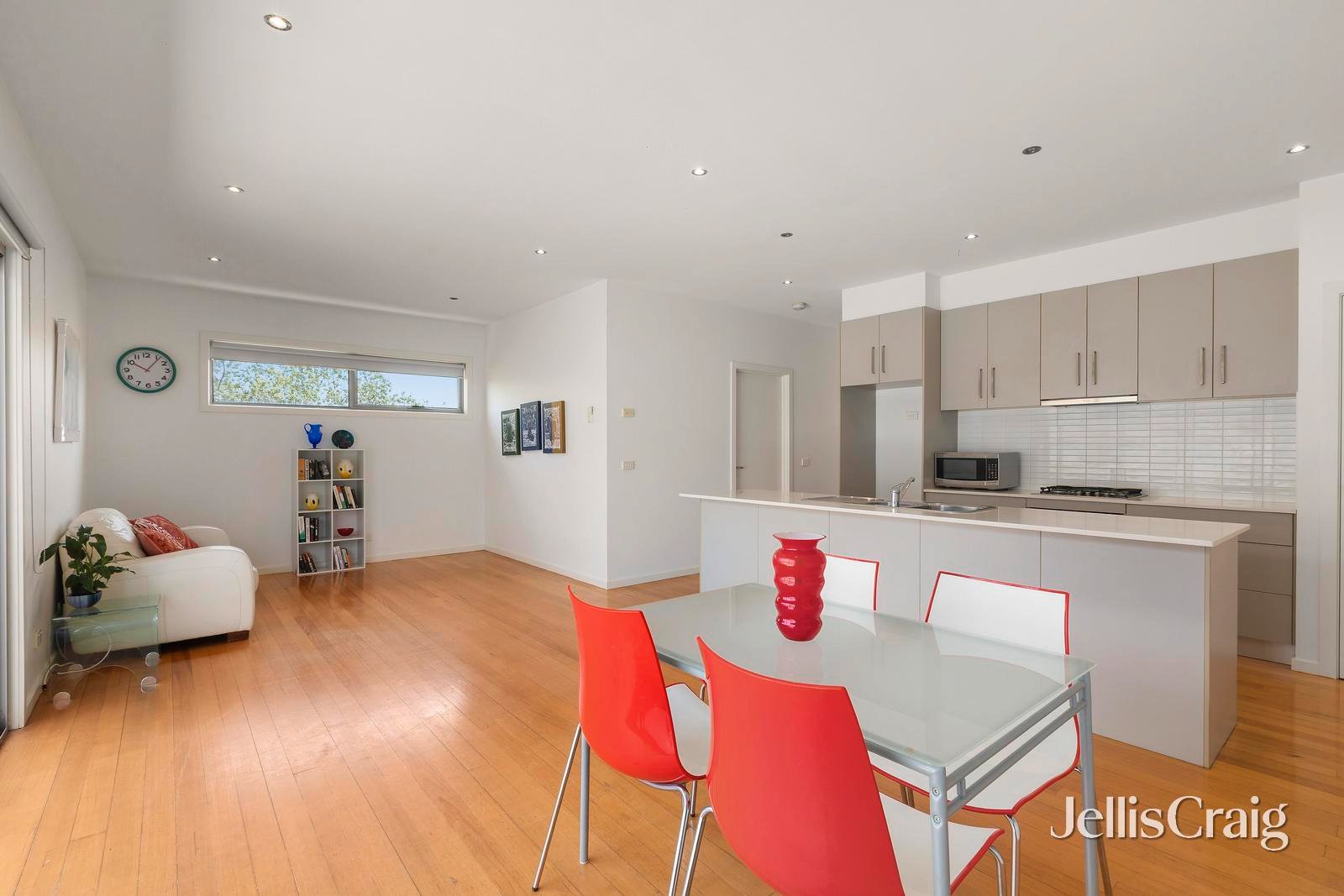 3/42 Cumming Street, Brunswick&nbsp;West image 2