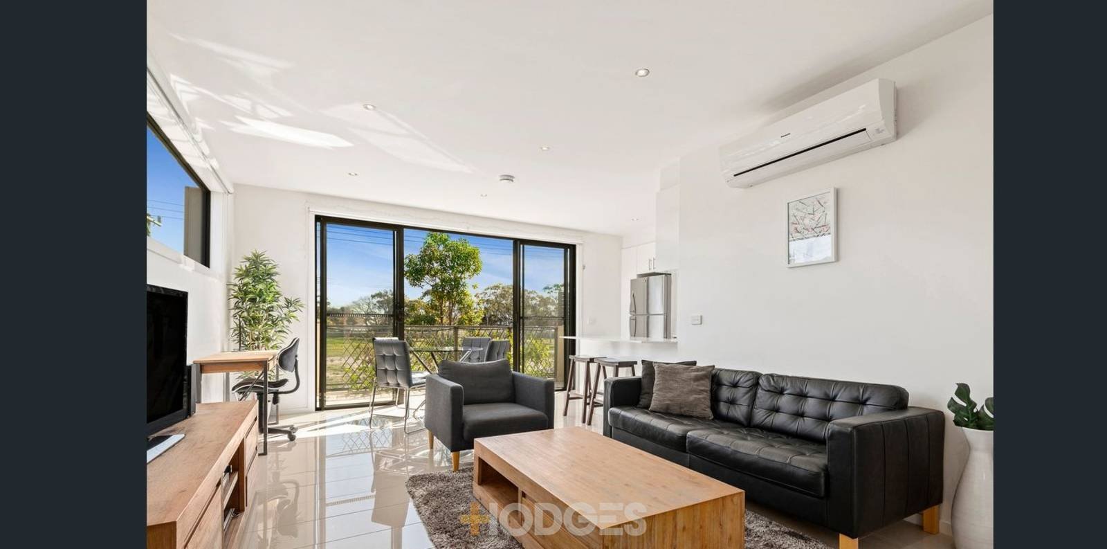 3 / 42 Graham Road Highett
